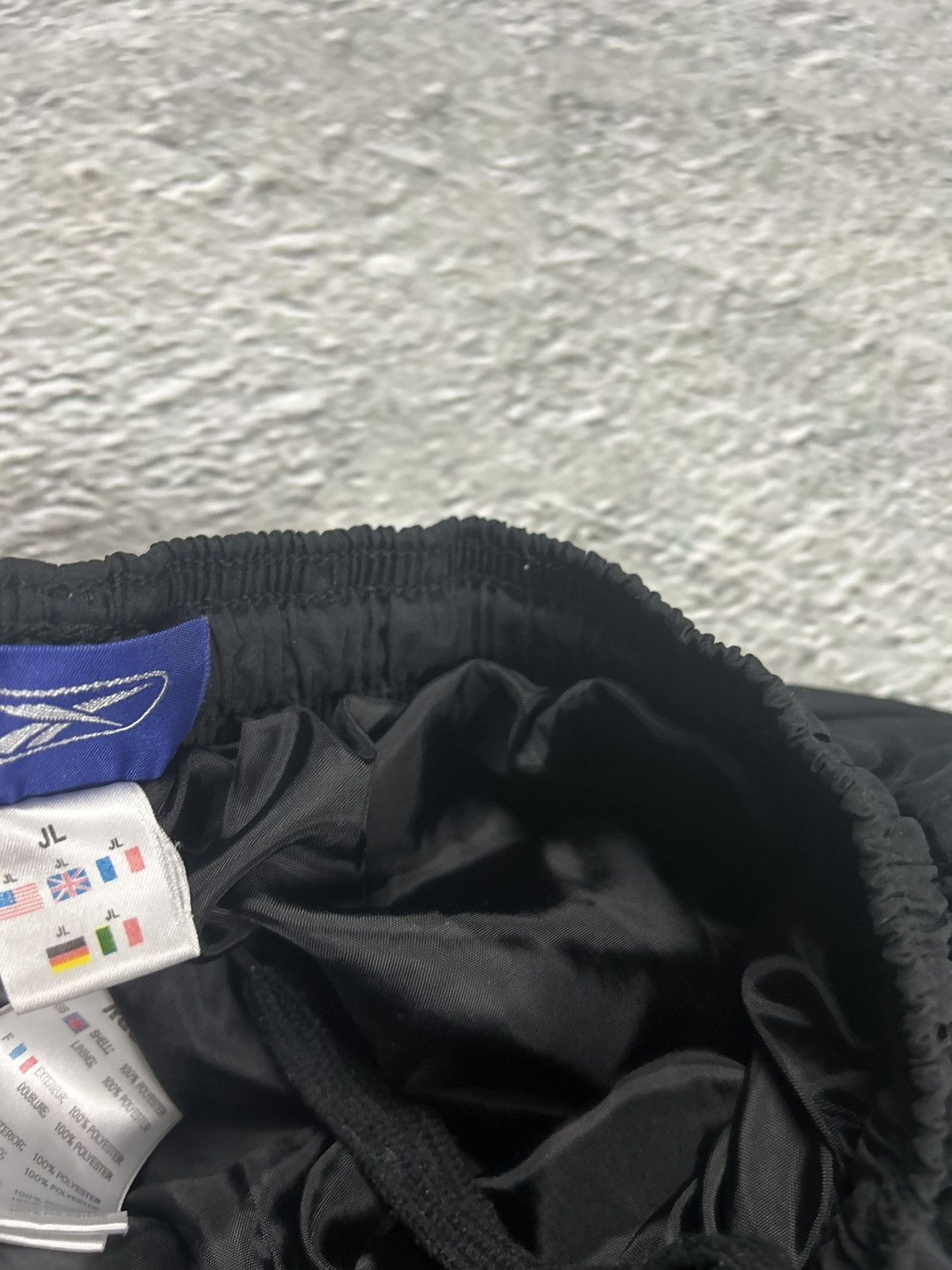Reebok Reebok nylon track pants parachute black Y2K reflective Size US 30 / EU 46 - 3 Thumbnail
