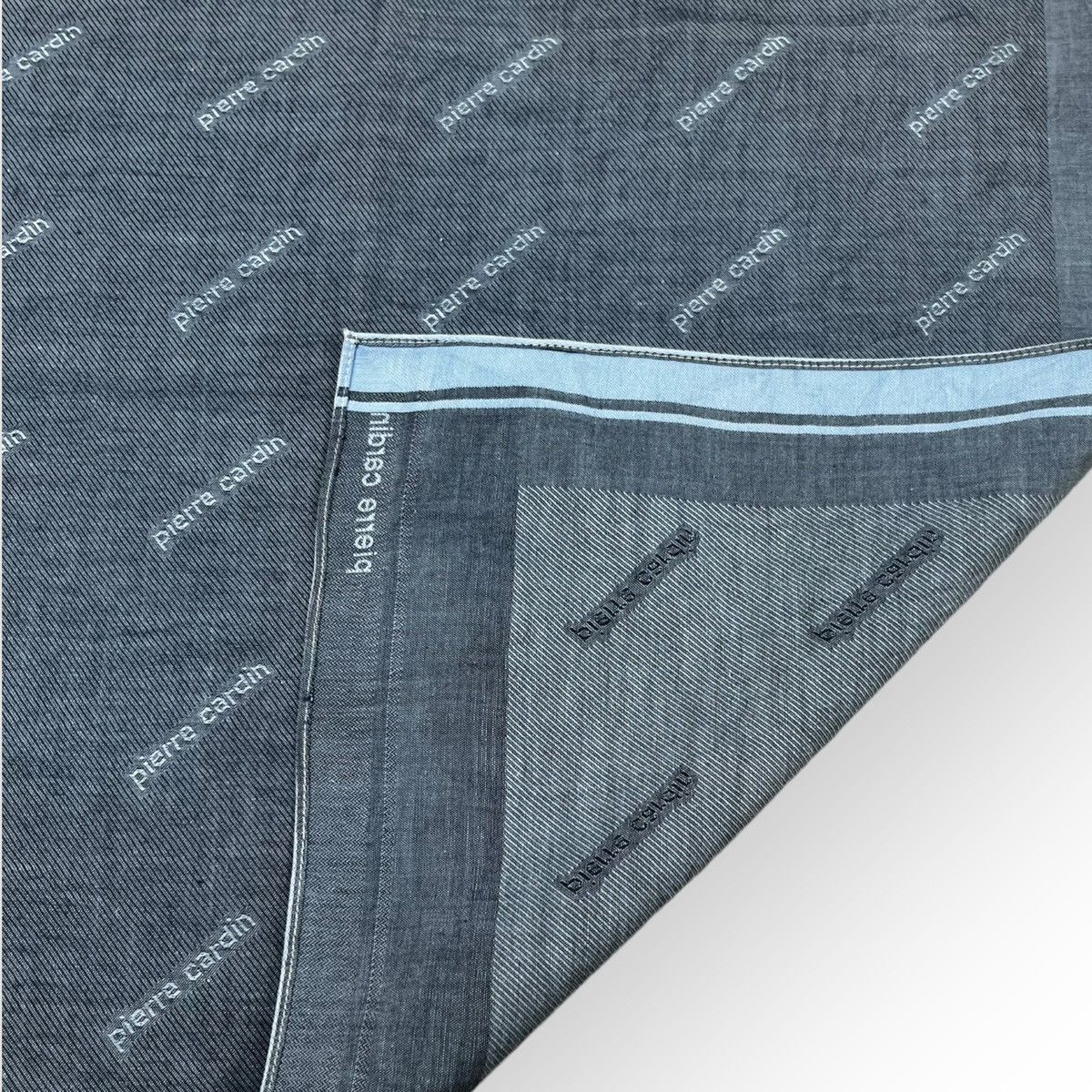 Pierre Cardin Pierre Cardin Handkerchief Neckerchief Bandana Pocketsquare Size ONE SIZE - 3 Thumbnail