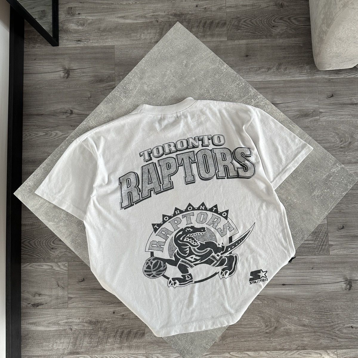 NBA Vintage 90s Toronto Raptors NBA Starter Champion tee y2k og Size US M / EU 48-50 / 2 - 9 Thumbnail