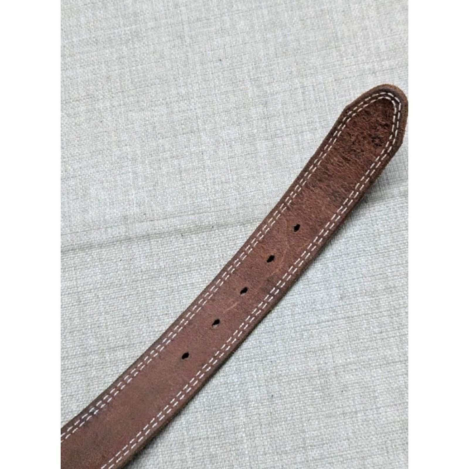 Vintage VINTAGE WESTERN Belt 1-1/2" Brown Cowhide Leather USA Made belt 36 Men Stitched Buckle Hank’s style Size 36 - 7 Thumbnail