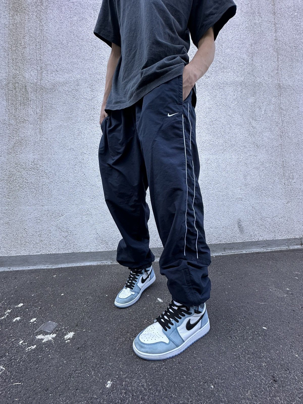 Nike RARE 1990s Baggy Track Pants (XS)