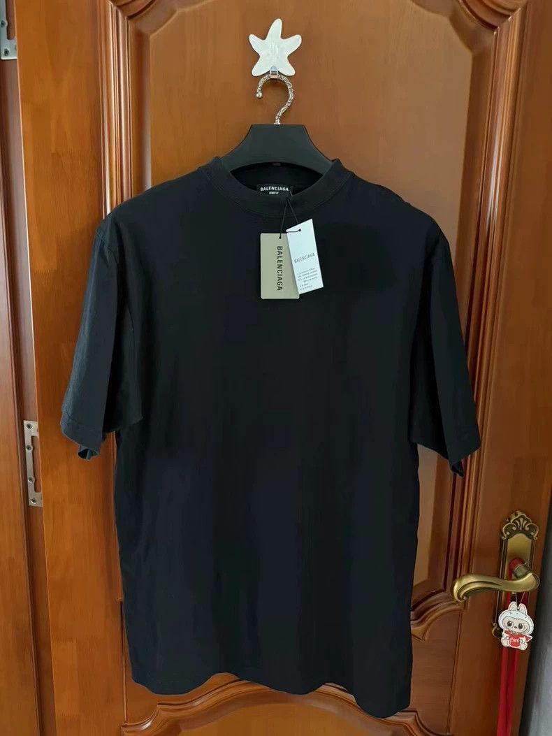 Balenciaga Balenciaga Embroidered Logo Short Sleeve Tee - dmc Size US M / EU 48-50 / 2 - 1 Thumbnail
