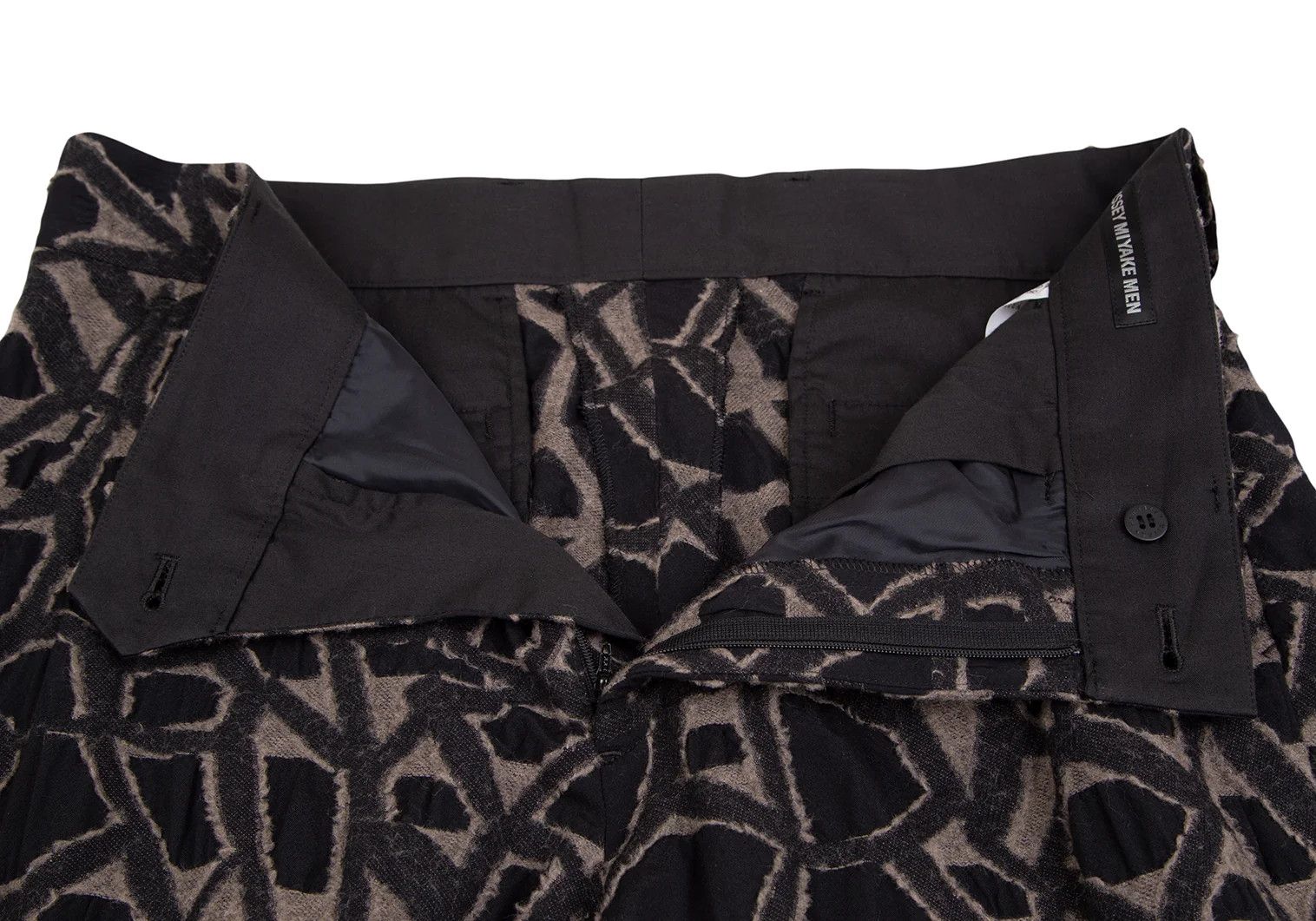 Issey Miyake Cut Jacquard Design Tapered Pants in Black/Gray Size US 36 / EU 52 - 6 Thumbnail