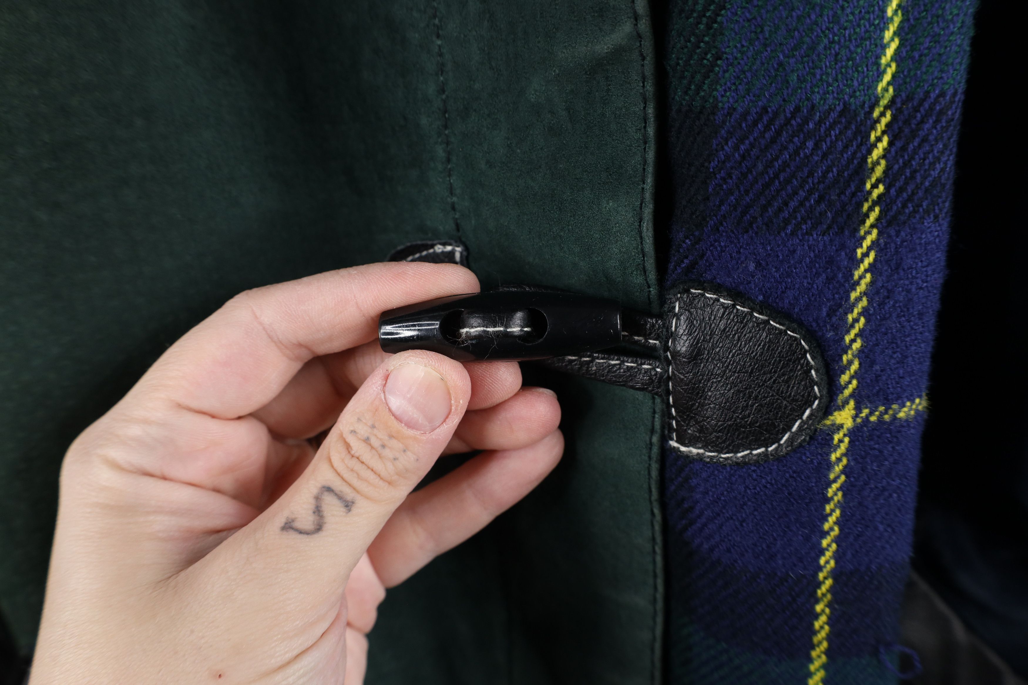 Vintage Vintage 90s Streetwear Suede Leather Toggle Button Jacket Size US M / EU 48-50 / 2 - 10 Thumbnail