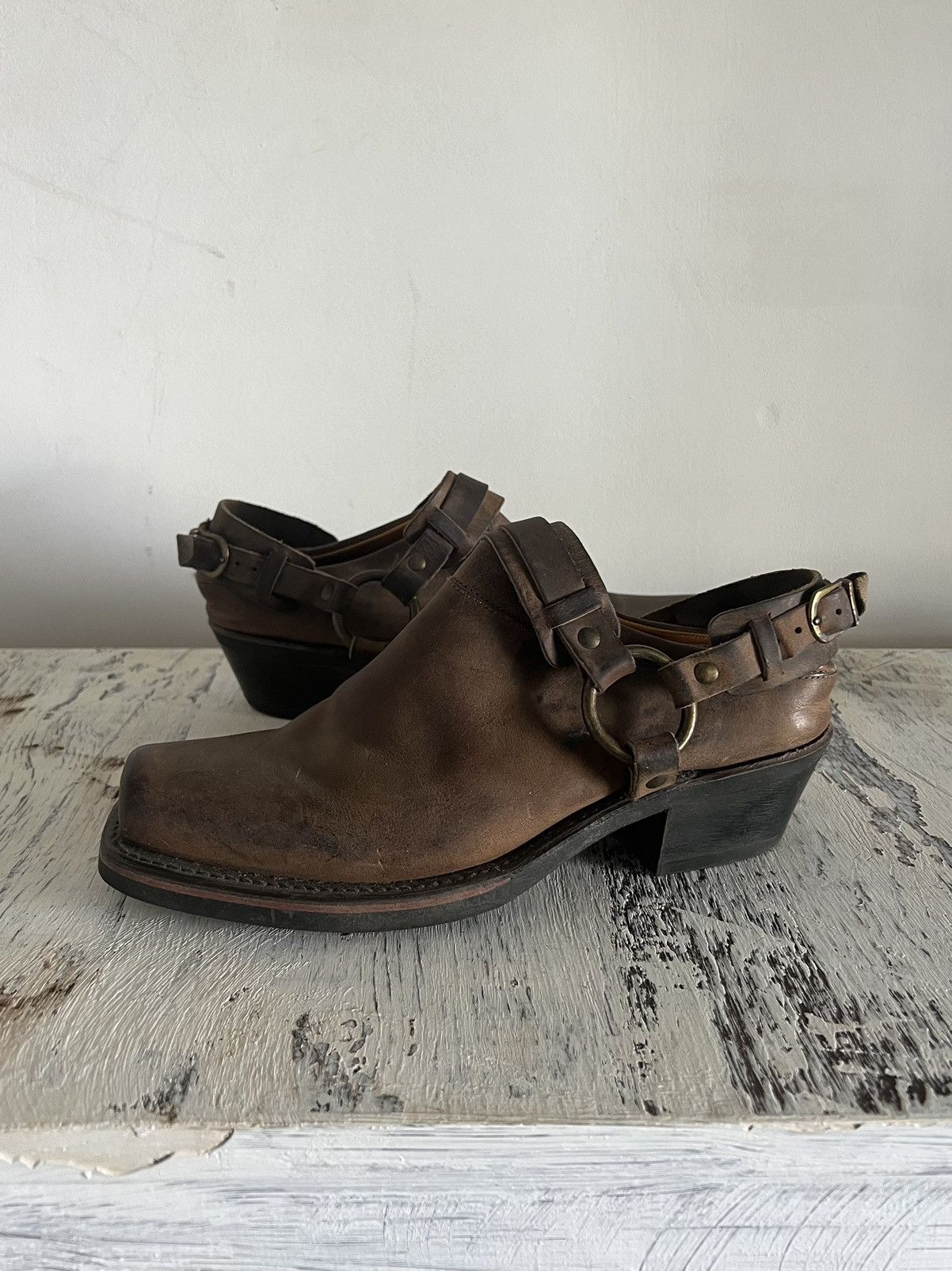 image of Frye Vintage Cowboy Mule Shoes Boots Like Acne in Brown, Men's (Size 7)
