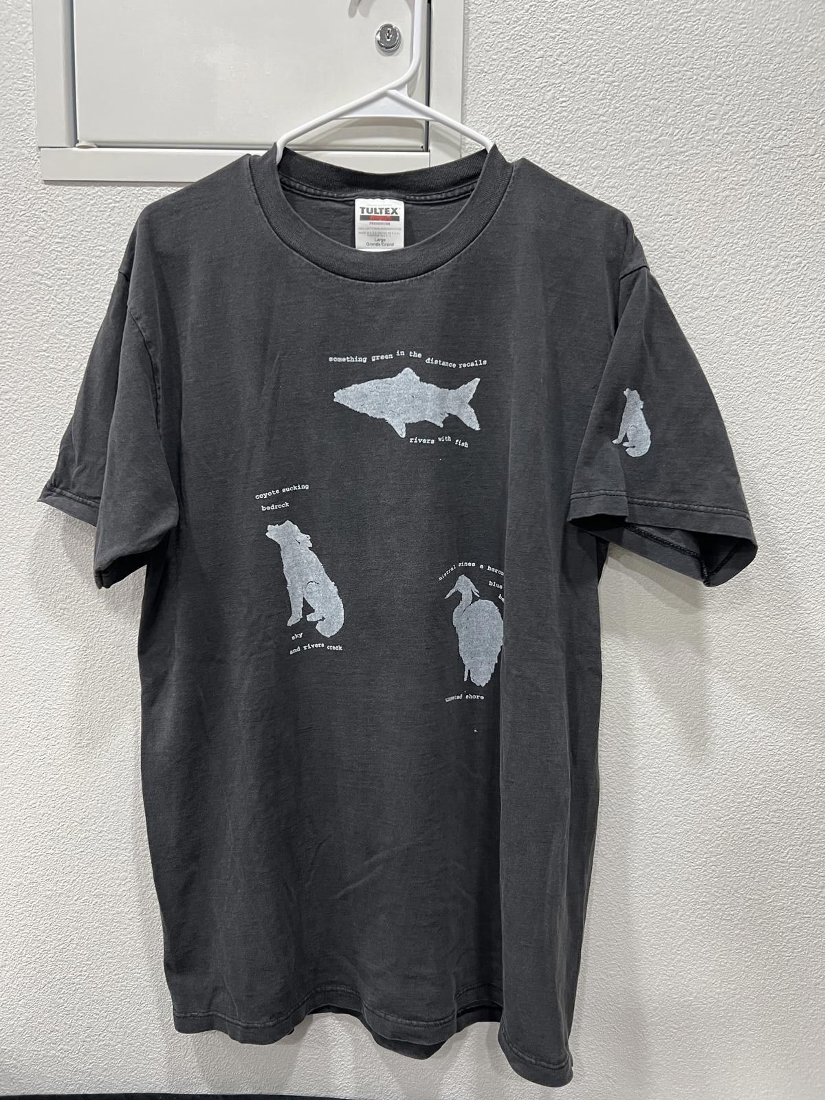 Tultex 90s Animal Poem Tee Size US L / EU 52-54 / 3 - 1 Thumbnail