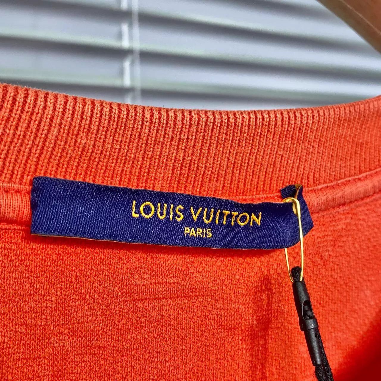 Louis Vuitton LV 23SS Red 3D Pocket T-Shirt L 99 New Size US L / EU 52-54 / 3 - 3 Thumbnail