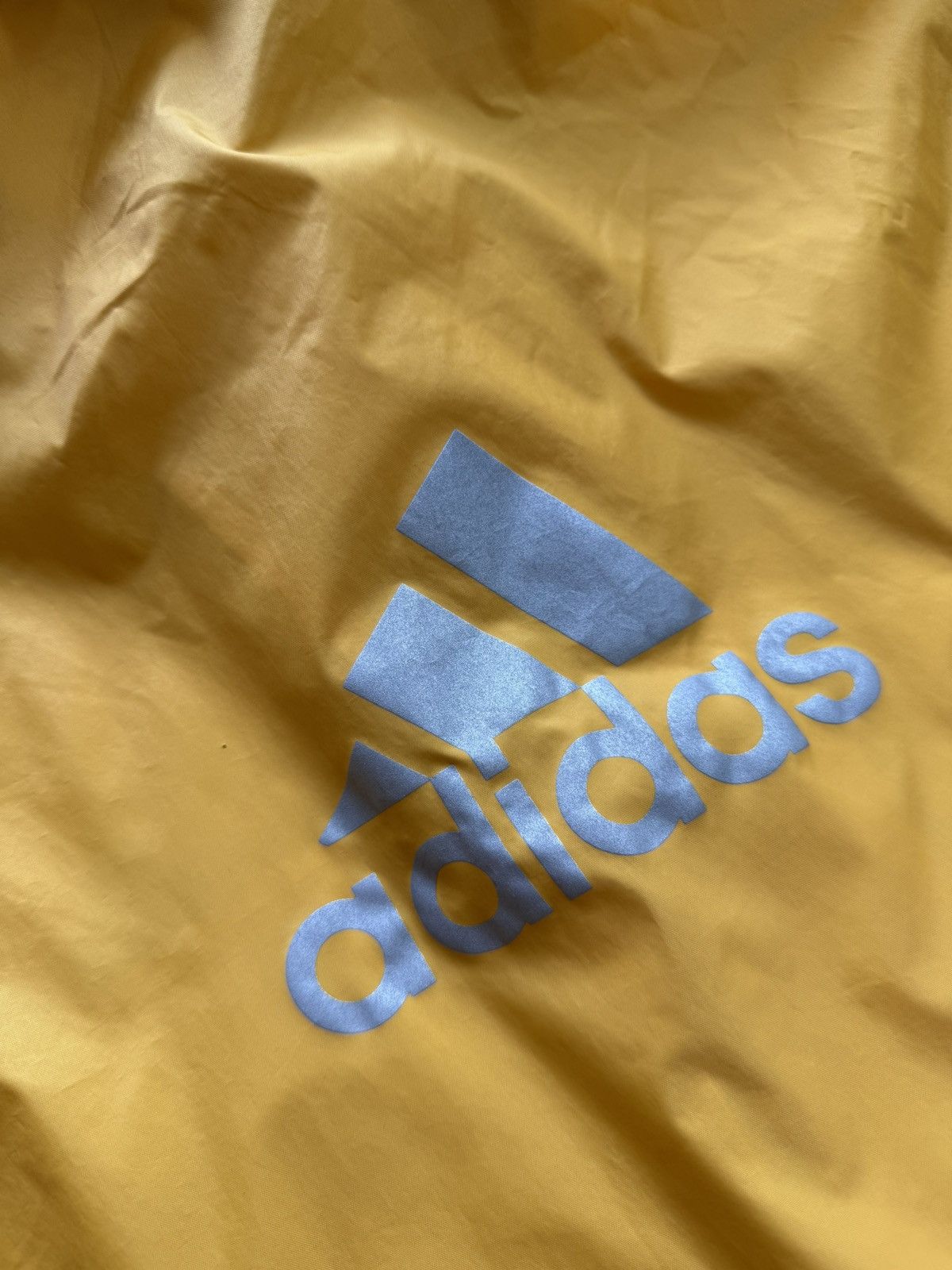 Adidas 2000 Adidas Vintage Rain coat light jacket & bag reflective Size US XL / EU 56 / 4 - 5 Thumbnail