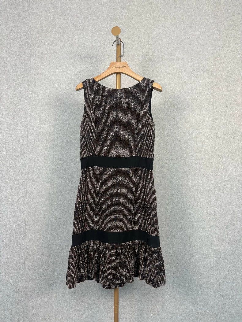 Dior Dior Sleeveless Tweed Dress Size US M / EU 48-50 / 2 - 1 Thumbnail