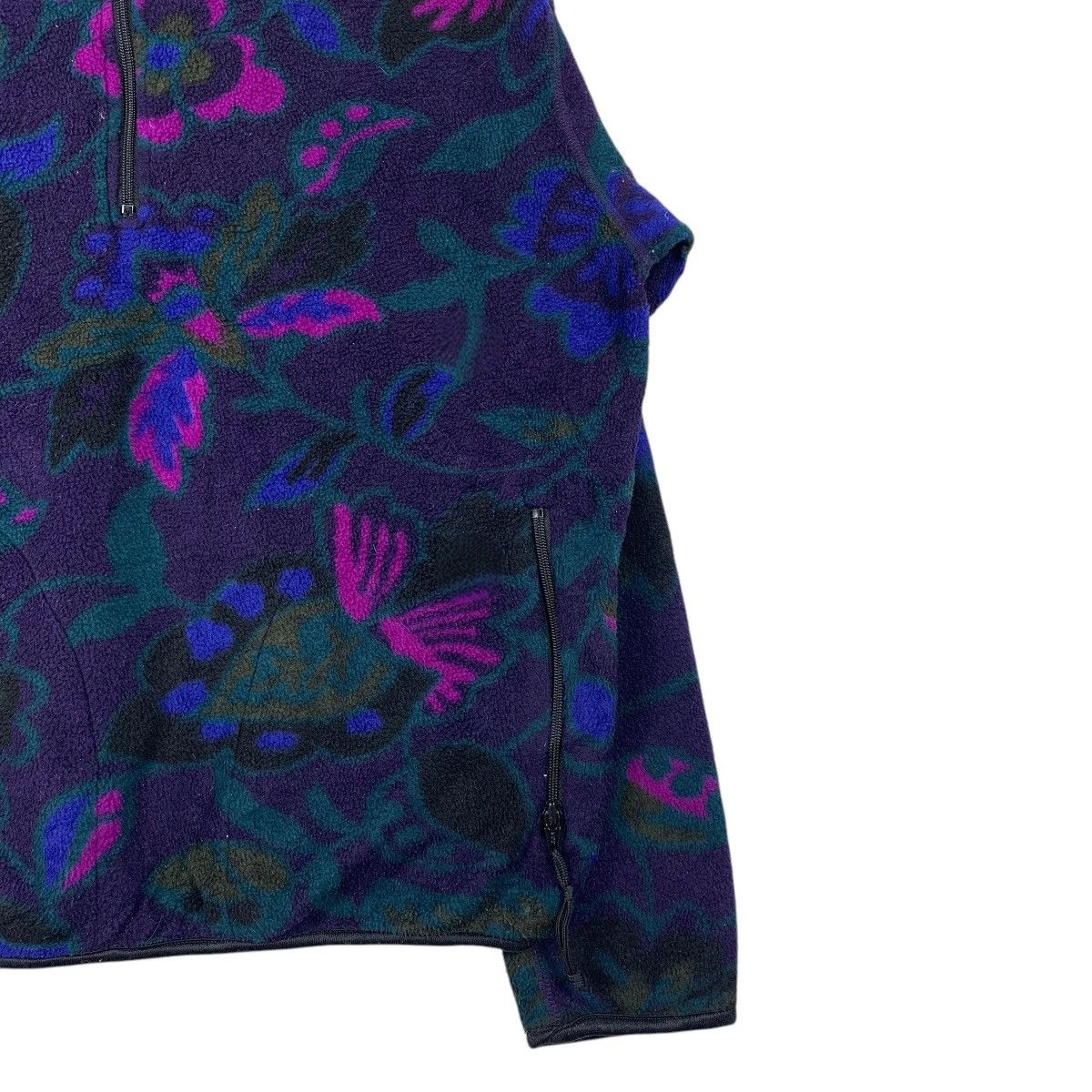 Vintage Vintage REI Outdoor Sportswear Flower Design Sweatshirt Size US L / EU 52-54 / 3 - 4 Thumbnail