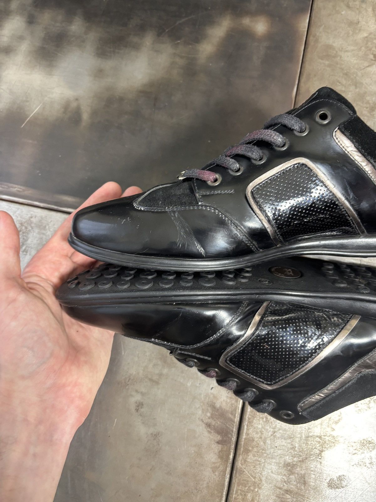 Versace 2000s Versace Collection Sneakers Patent Leather GATs Euro Size US 9 / EU 42 - 16 Thumbnail