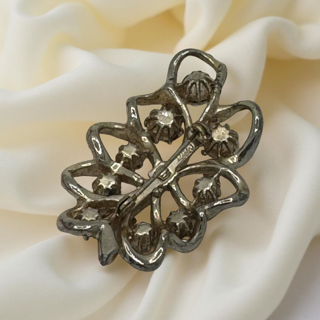 Other 1950s Vintage CORO Rhinestone Leaf Brooch Filigree Signed Size ONE SIZE - 2 Thumbnail
