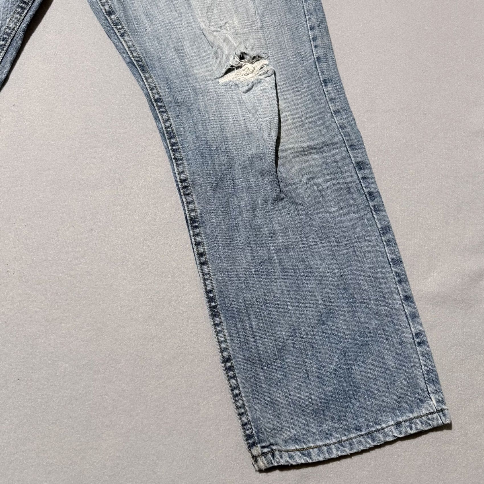 Lee Lee Jeans Jeans Men Distressed Light Wash 5-Pocket Classic Straight Fit 38x29 Blue Size US 38 / EU 54 - 6 Thumbnail
