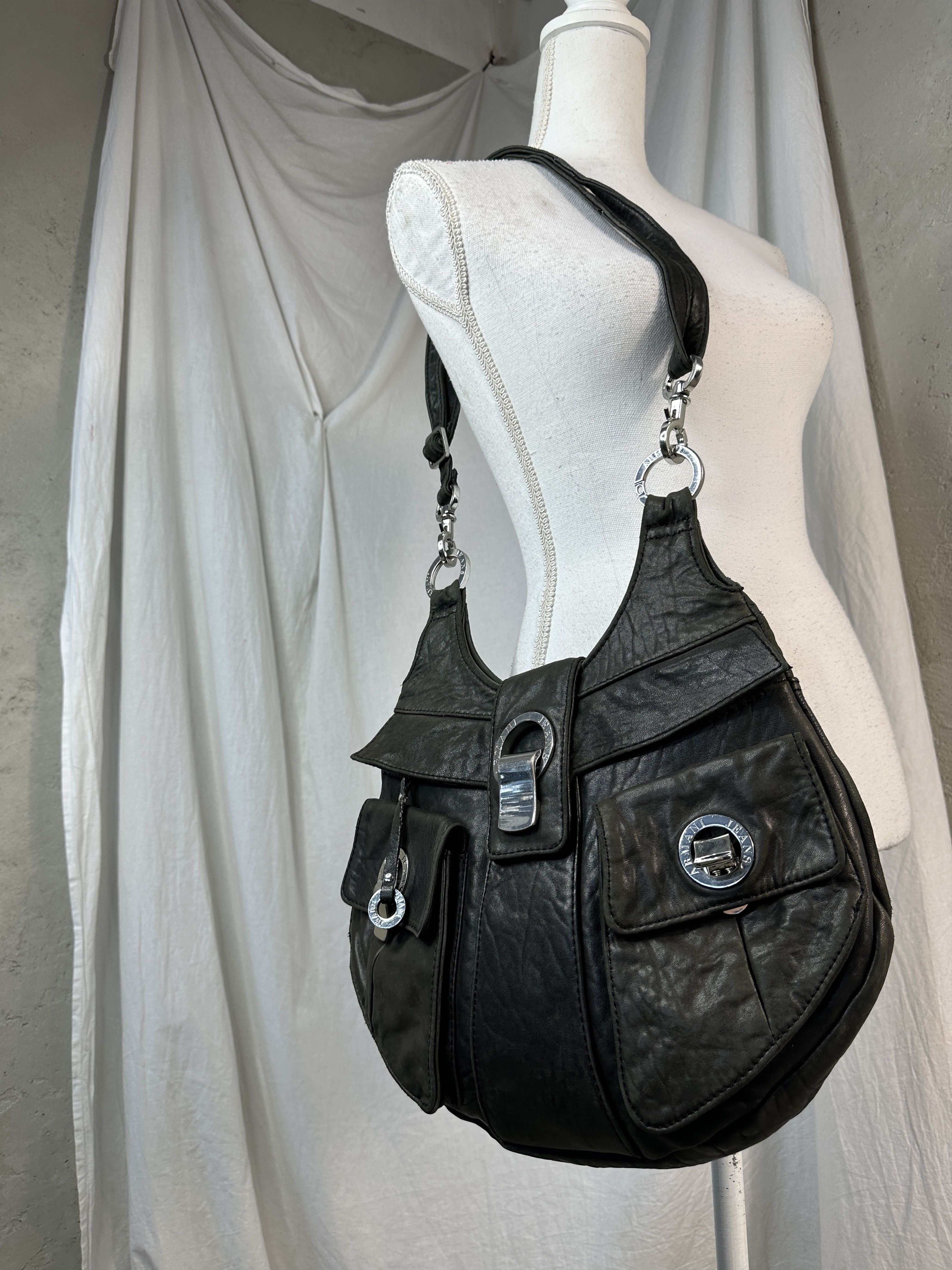 Armani × Vintage Vintage Avant Garde Archive Hobo Armani Shoulder Bag Size ONE SIZE - 1 Thumbnail
