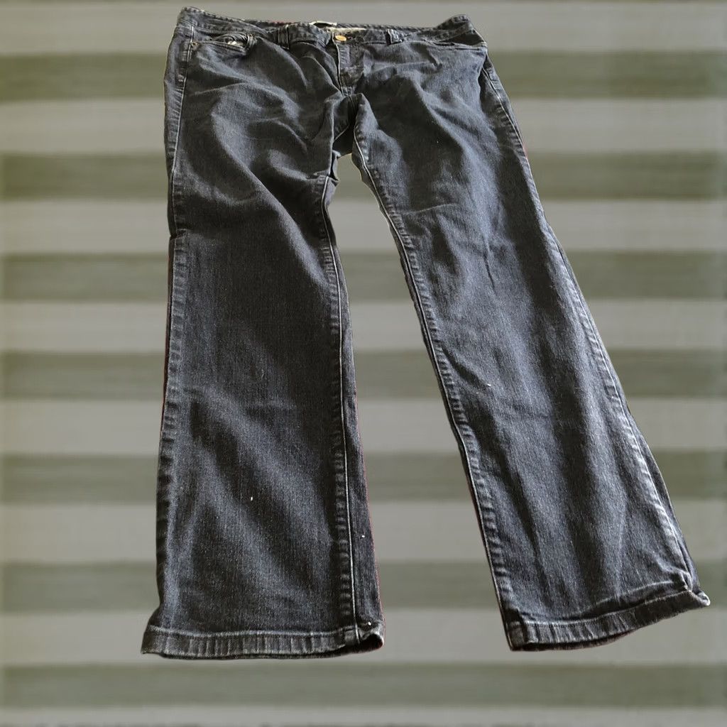 Vineyard Vines Vineyard Vines Women Jeans Blue 16 Denim Skinny Mid Rise 36 In Waist 30 In Inseam 7” Leg Opening Size 38" / US 16 / IT 52 - 1 Thumbnail