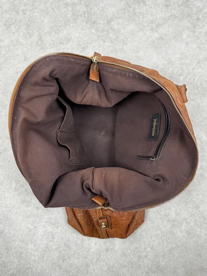 Yves Saint Laurent 2000s Yves Saint Laurent Easy Y Brown Grained Leather Handle Bag Size ONE SIZE - 9 Thumbnail