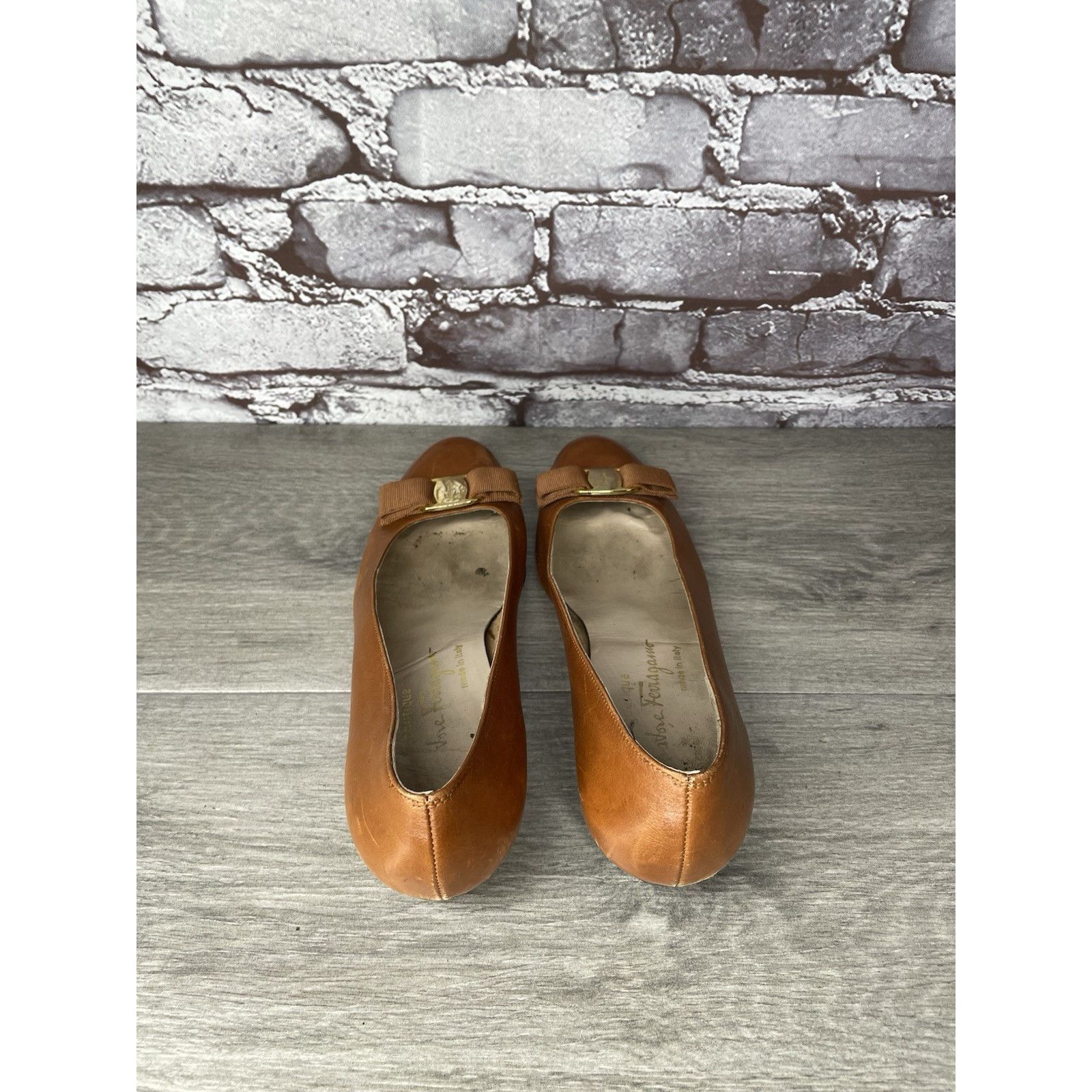 Salvatore Ferragamo Salvatore Ferragamo Boutique Vara Brown Leather Bow Heels Wo Size US 8 / IT 38 - 6 Thumbnail