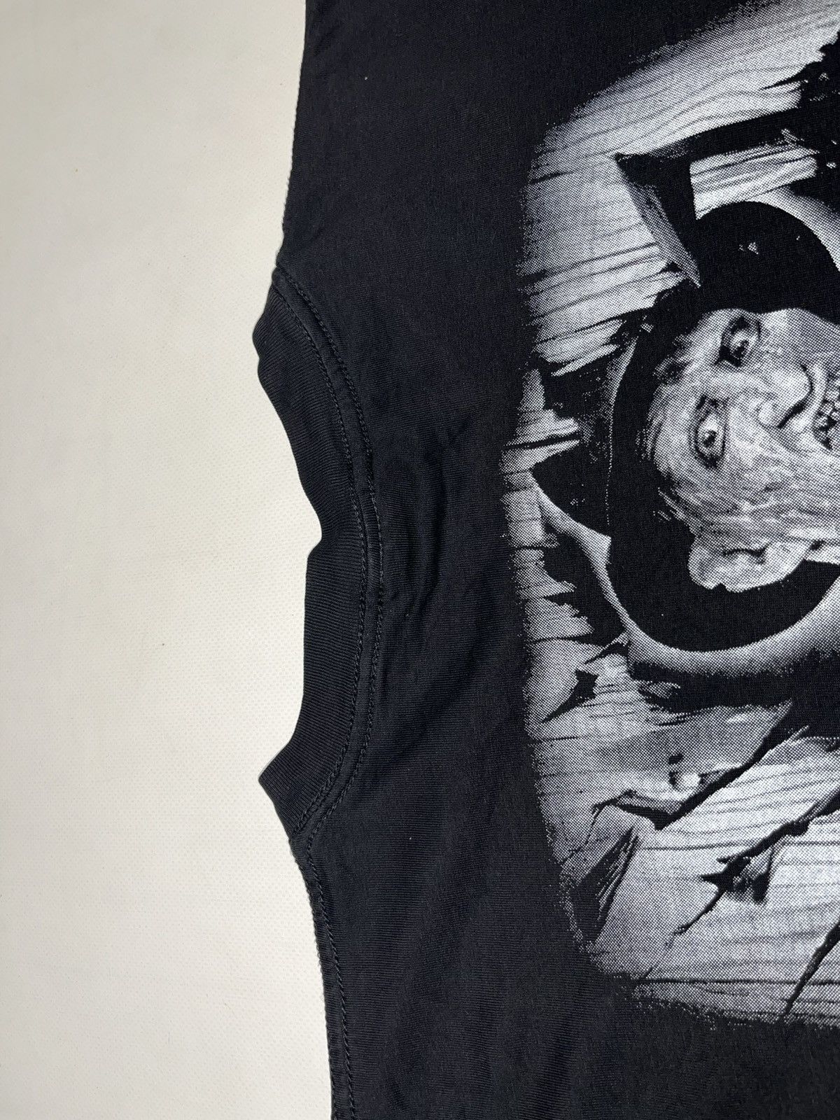 Vintage Vintage A Nightmare on elm street cropped ss t-shirt bootleg Size US XL / EU 56 / 4 - 10 Thumbnail