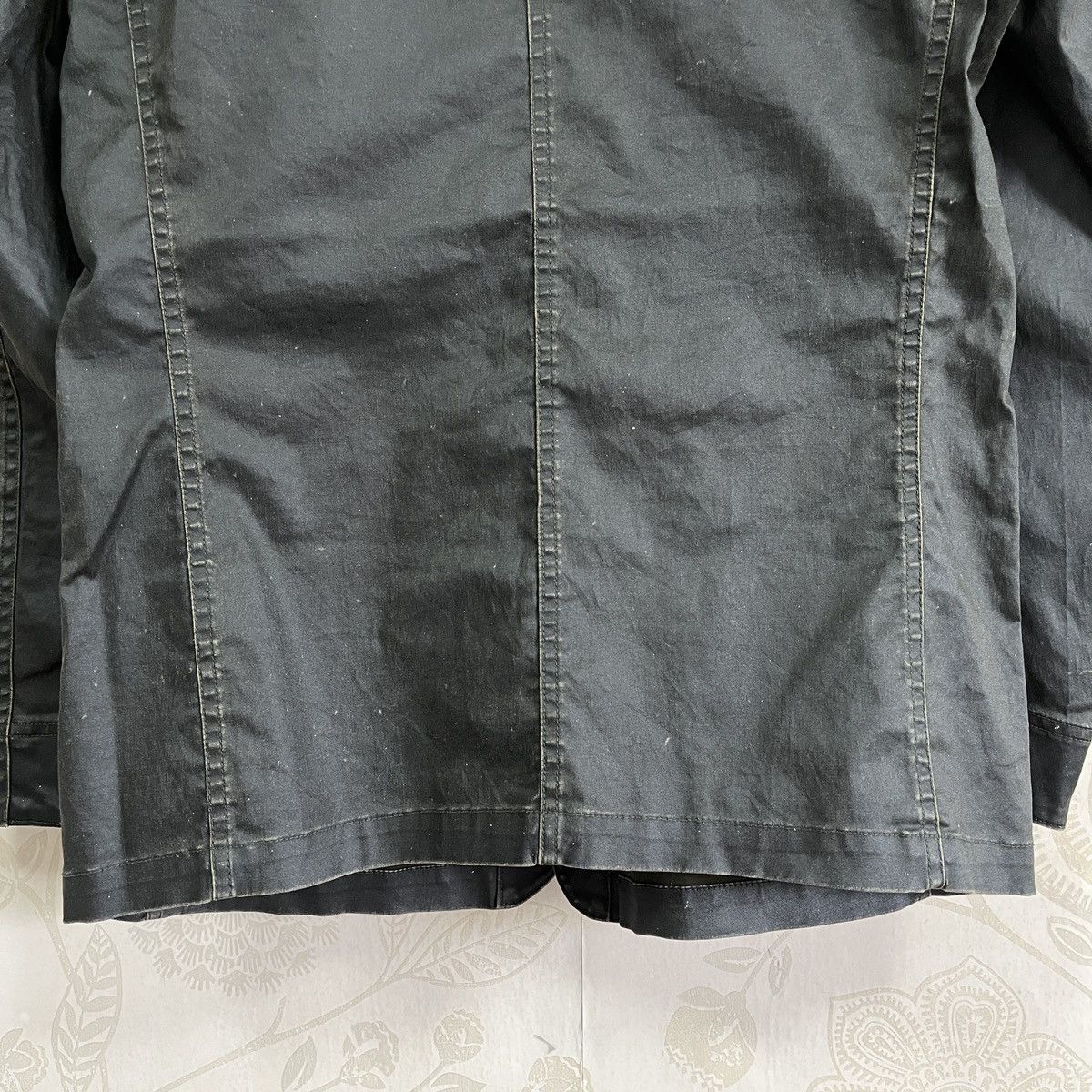 Takeo Kikuchi Takeo Kikuchi Three Buttons Waxed Jacket Size US L / EU 52-54 / 3 - 12 Thumbnail