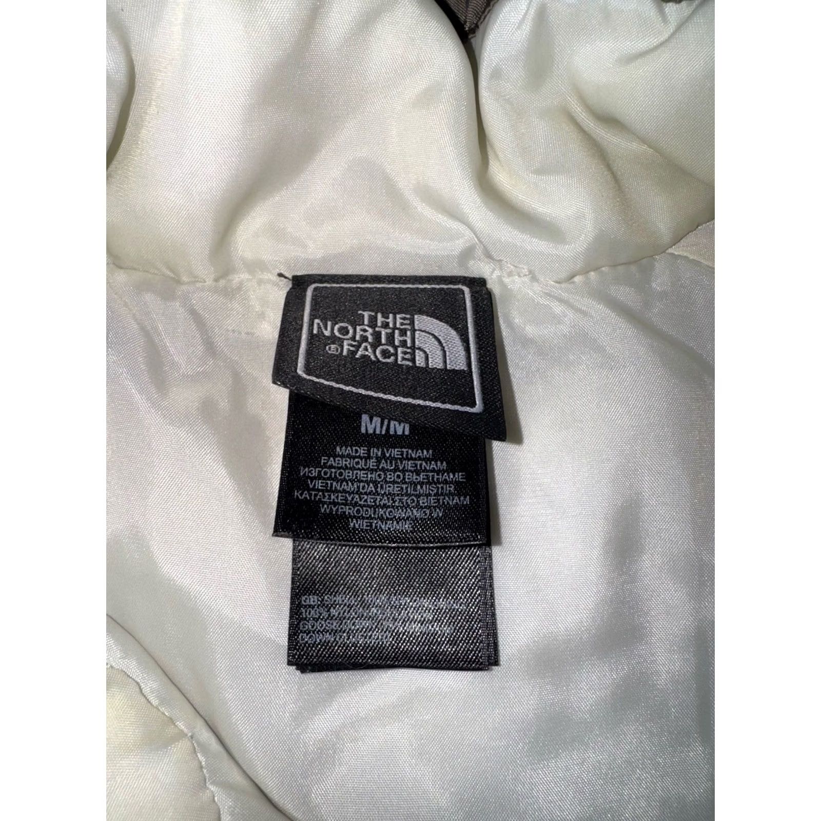 The North Face The North Face Jacket Women’s 550 Down Puffer Quilted Jacket Gold Size Medium Size M / US 6-8 / IT 42-44 - 2 Thumbnail