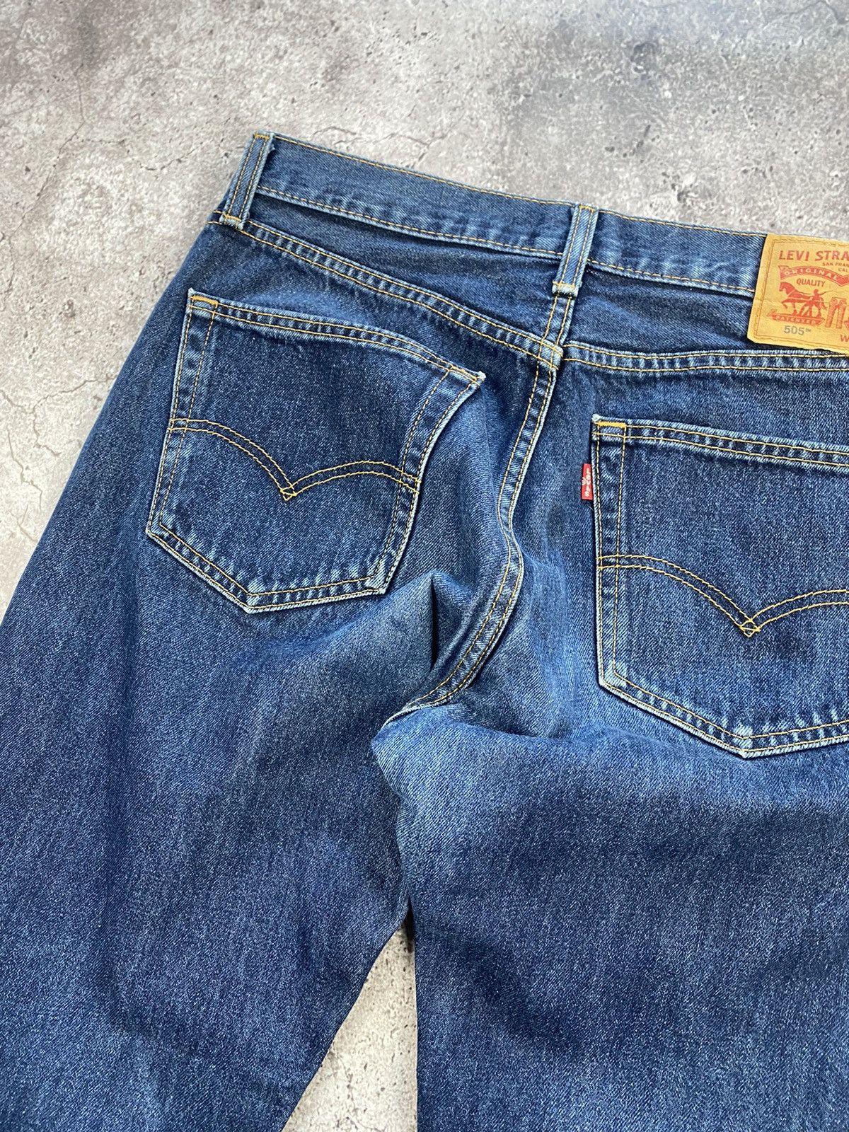 Japanese Brand × Levi's × Vintage Vintage y2k Levis 505 Baggy Washed Blue Jeans 33x32 Size US 33 - 7 Thumbnail
