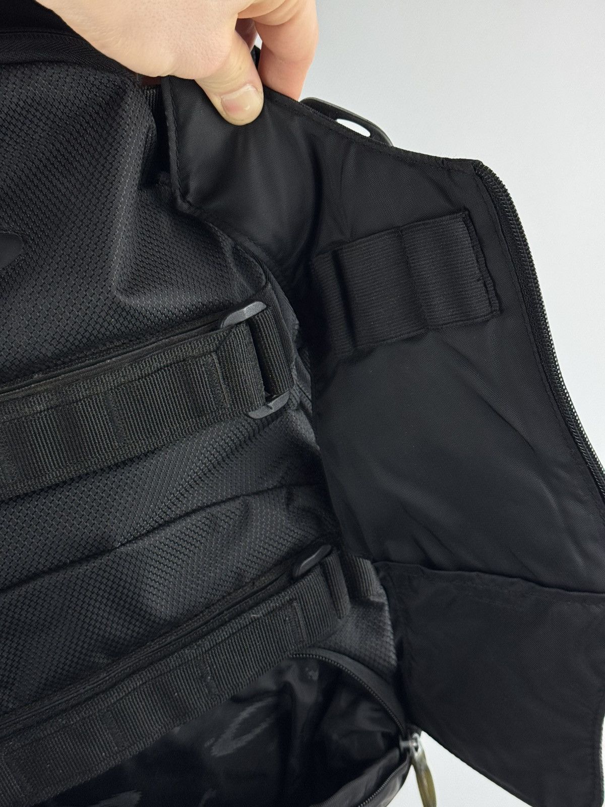 Oakley Vintage 00s Oakley Icon 2.0 Tactical Field Gear Graphic Edt Size ONE SIZE - 11 Thumbnail