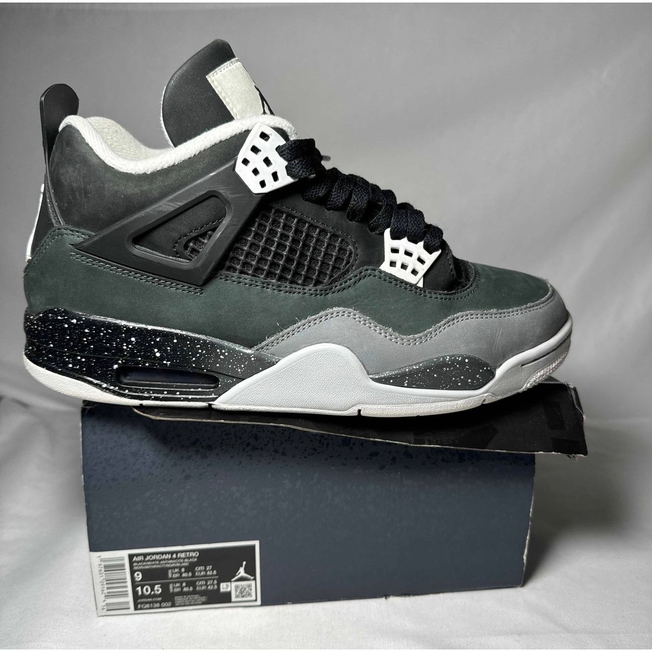 Jordan Brand × Nike Size 9 - Air Jordan 4 Retro Fear 2024 Men's Shoes Ships Now Size US 9 / EU 42 - 1 Thumbnail