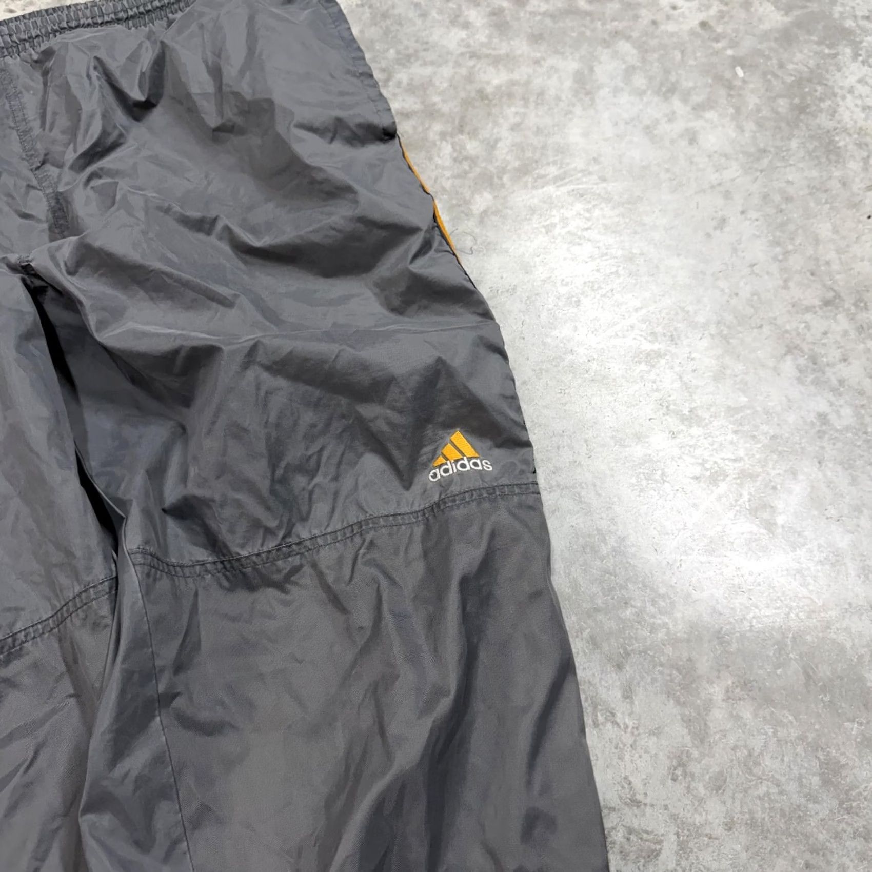 Adidas Adidas Track Pants Mens XL Gray Windbreaker 3 Stripe Side Zip Athletic Training Pants Size US 36 / EU 52 - 3 Thumbnail