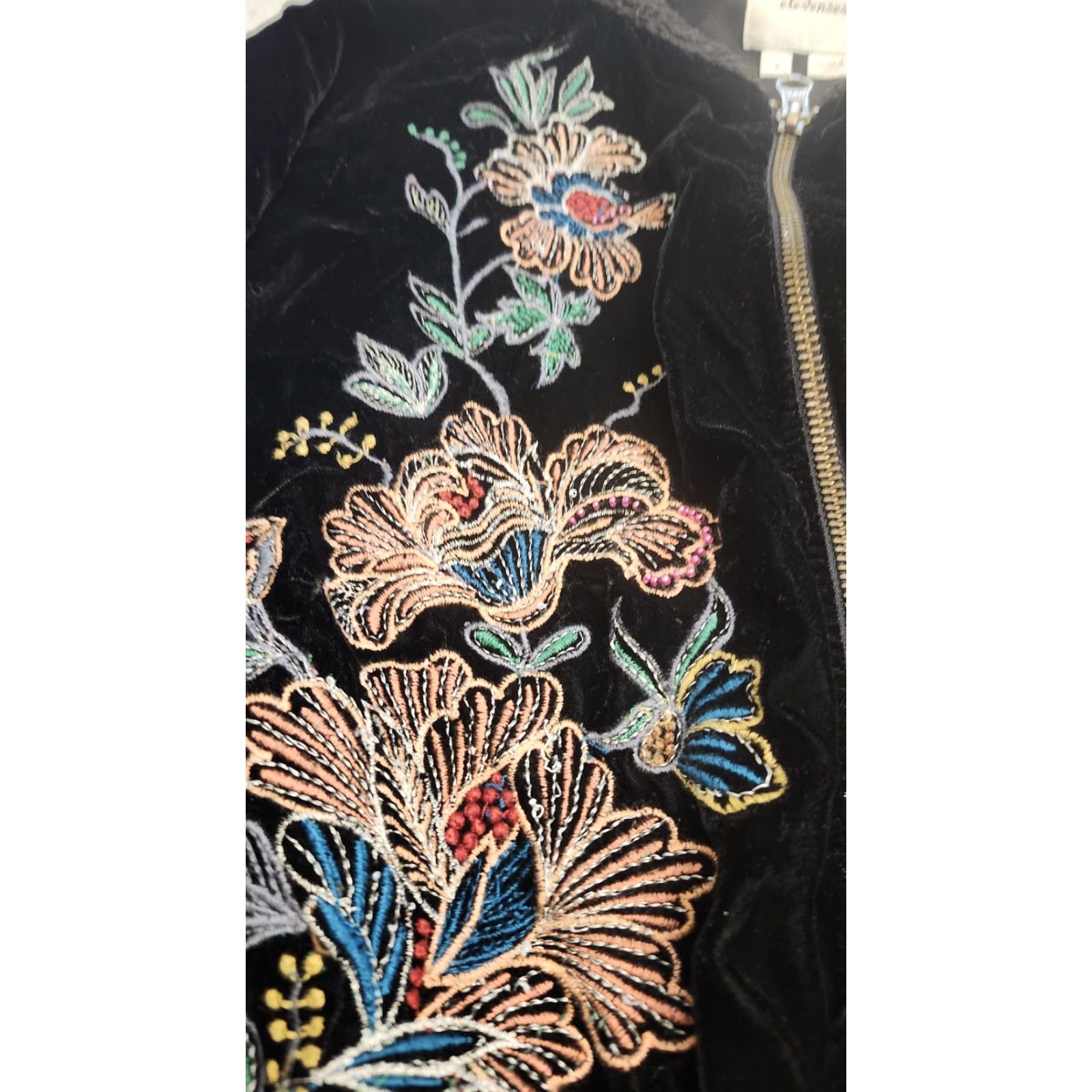 Anthropologie VINTAGE Elevenses Jacket Womens S Black Velvet Embroidered Bomber Size S / US 4 / IT 40 - 7 Thumbnail