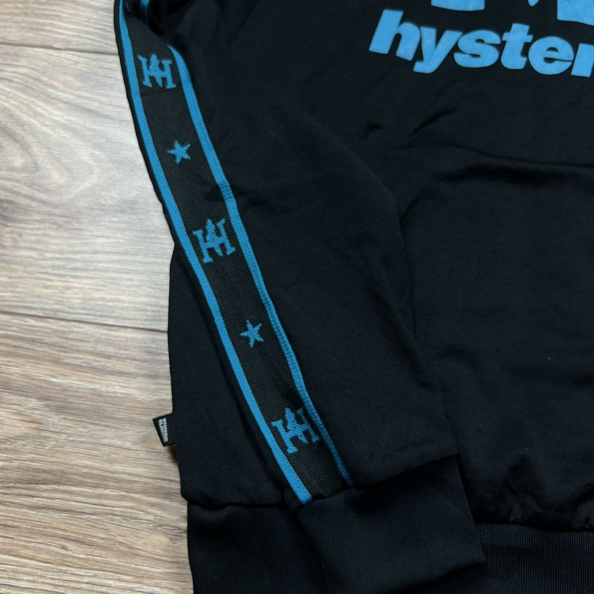 Hysteric Glamour 00s Hysteric Glamour Big Logo Vintage Y2K Track Jacket Size S / US 4 / IT 40 - 11 Thumbnail
