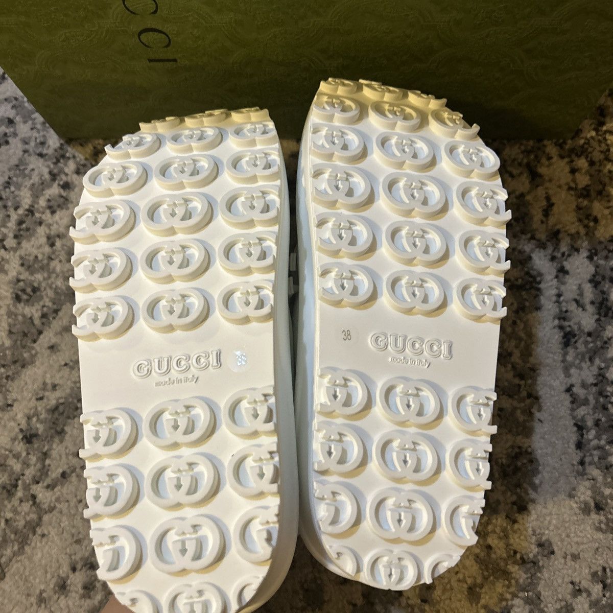 Gucci Gucci Horsebit Flatform Sandal White size 38 Size US 8 / IT 38 - 4 Thumbnail