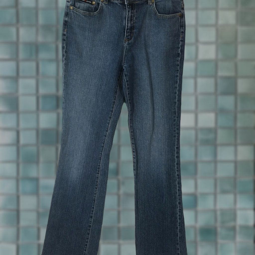 DKNY Dkny Jeans Bootcut Women Blue Denim Size 4 Regular Low Rise Stretch 31 in Inseam 5-Pocket Design Vintage No Size 27" / US 4 / IT 40 - 1 Thumbnail