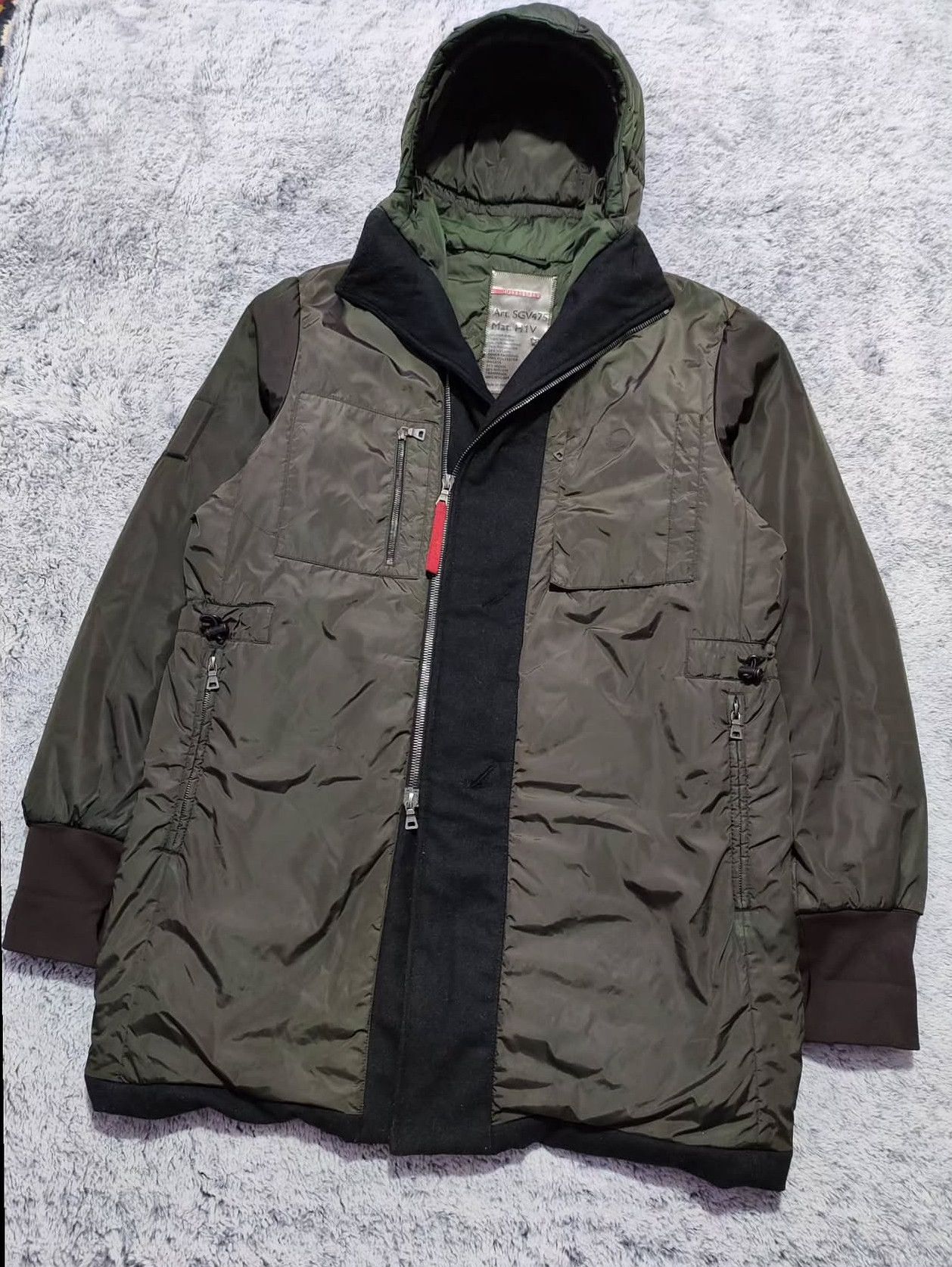Prada Vintage Prada Khaki Vest (50) Art. SGV475 Mat. H1V Size US L / EU 52-54 / 3 - 1 Thumbnail