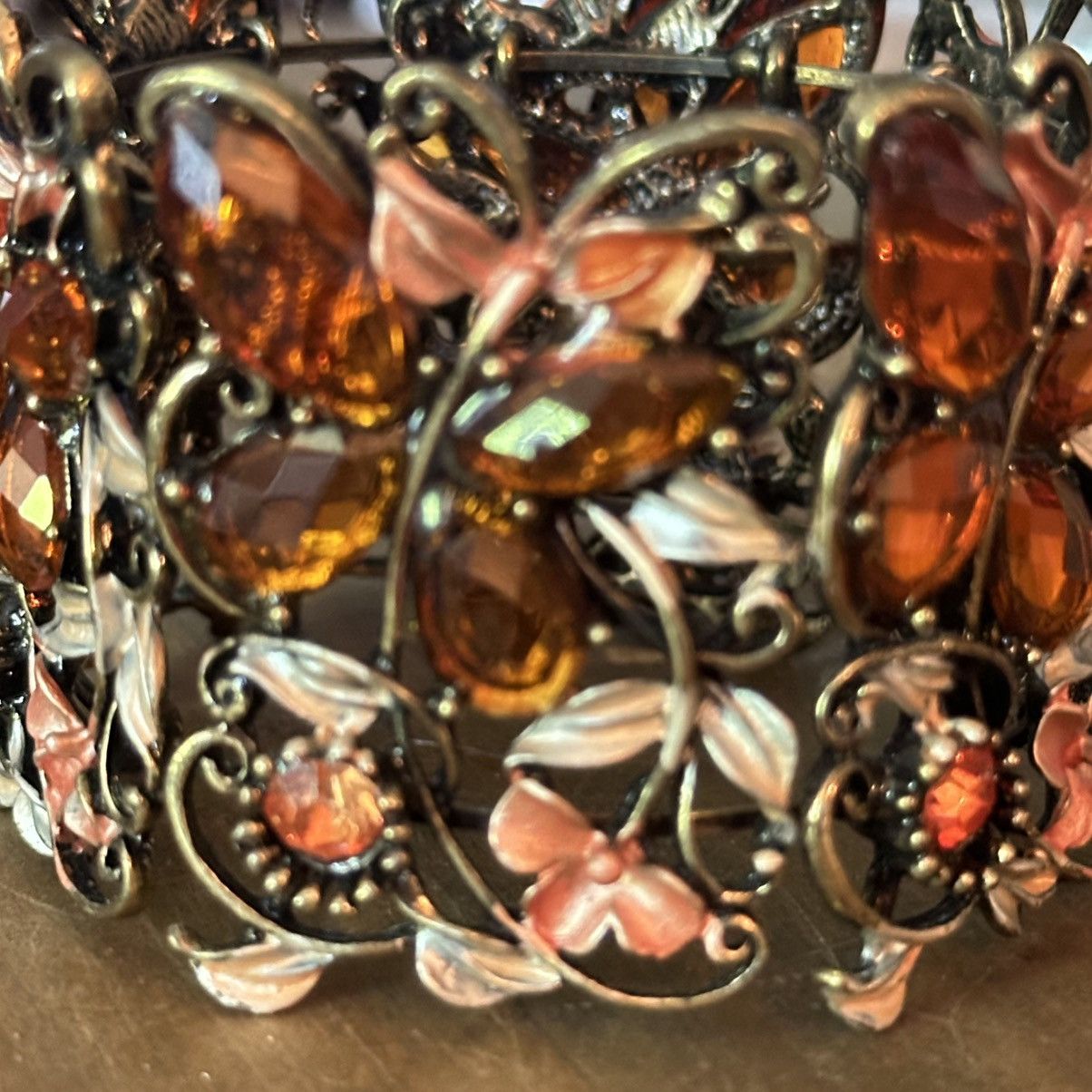Other Wide filigree flowers & gemstone butterflies cuff bracelet Size ONE SIZE - 5 Thumbnail