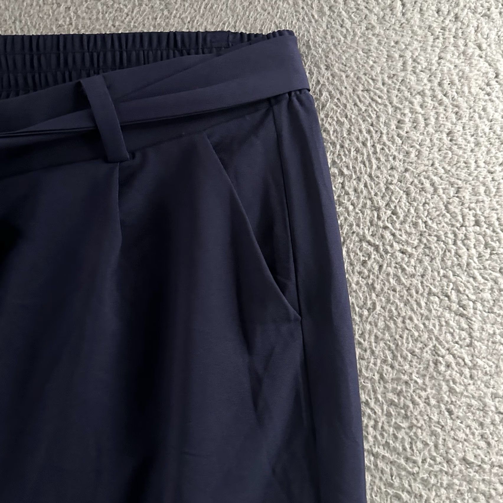 Torrid Torrid Pants Blue 3X Plus Crop Tie Front Tapered Leg Polyester Blend Womens Size 30" / US 8 / IT 44 - 3 Thumbnail