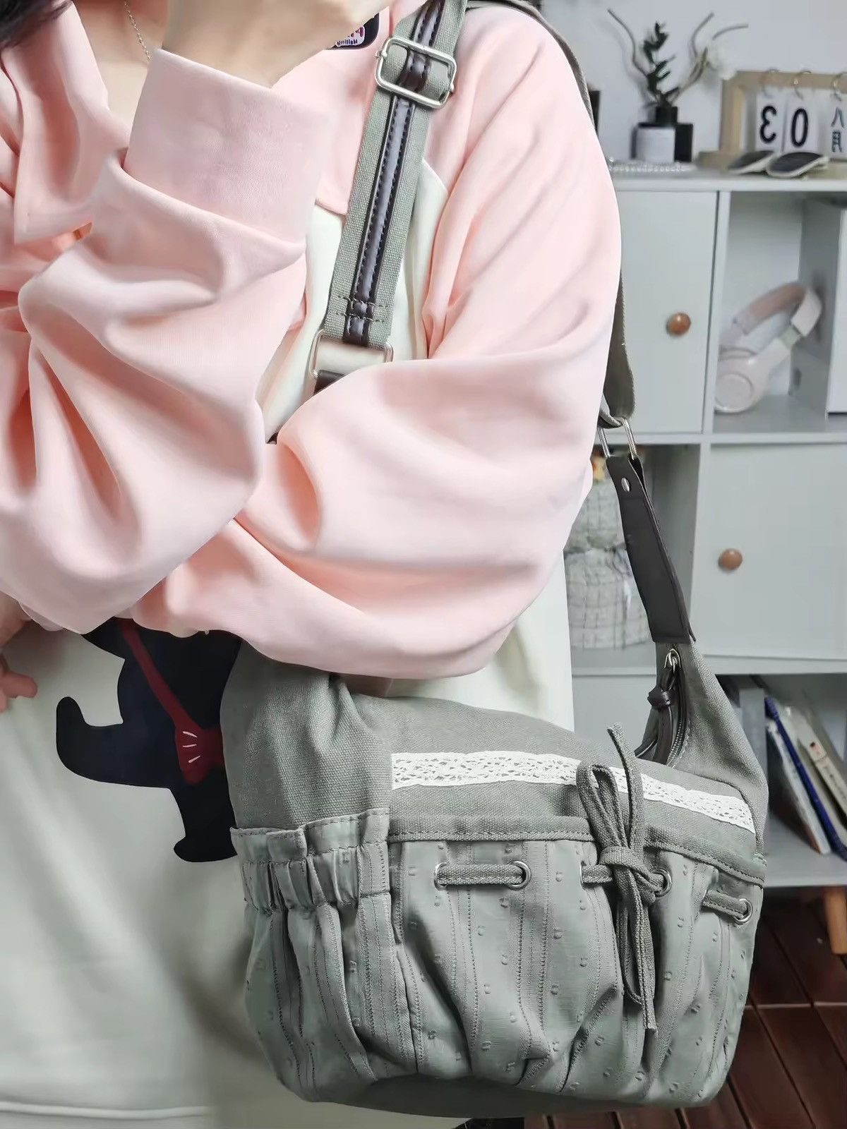 Japanese Brand Y2K Vintage Shoulder Bag Size ONE SIZE - 2 Thumbnail