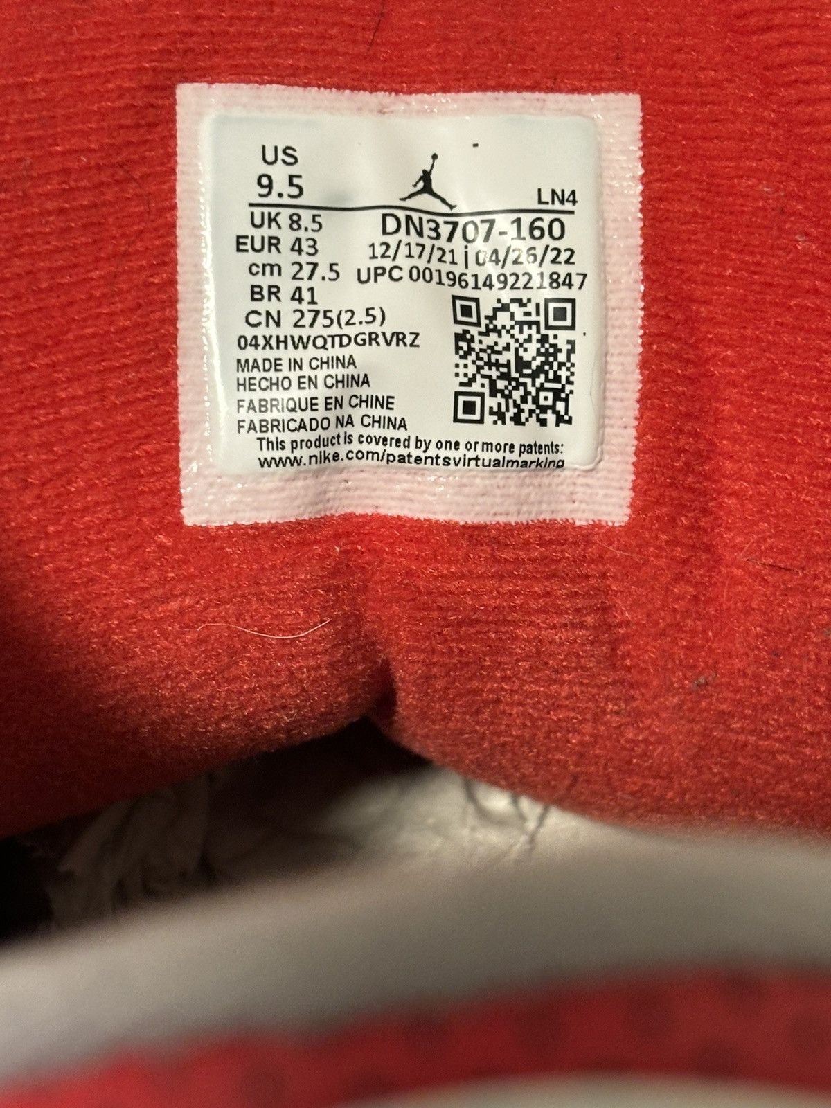 Jordan Brand Jordan 3 "Fire Red" Size US 9.5 / EU 42-43 - 8 Thumbnail