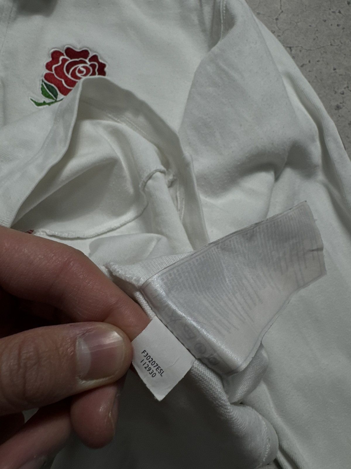 Nike Nike England Rugby League Jersey Sweatshirt O2 Roses Vintage Size US XL / EU 56 / 4 - 8 Thumbnail
