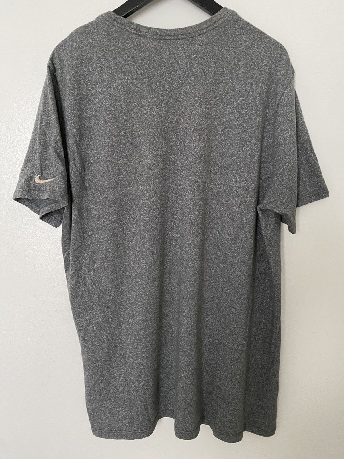Vintage Nike University of Washington Logo T-shirt XL Size US XL / EU 56 / 4 - 2 Thumbnail