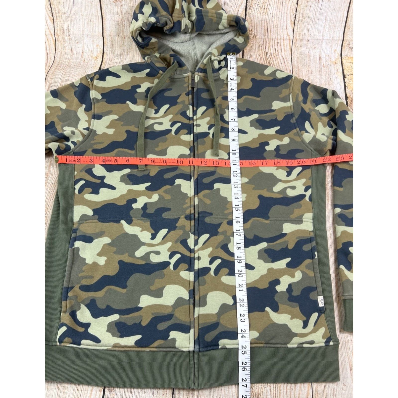 Ugg UGG Mens Gordon Camo Hooded Sweatshirt Jacket Fleece Lined Size Medium Size US M / EU 48-50 / 2 - 3 Thumbnail