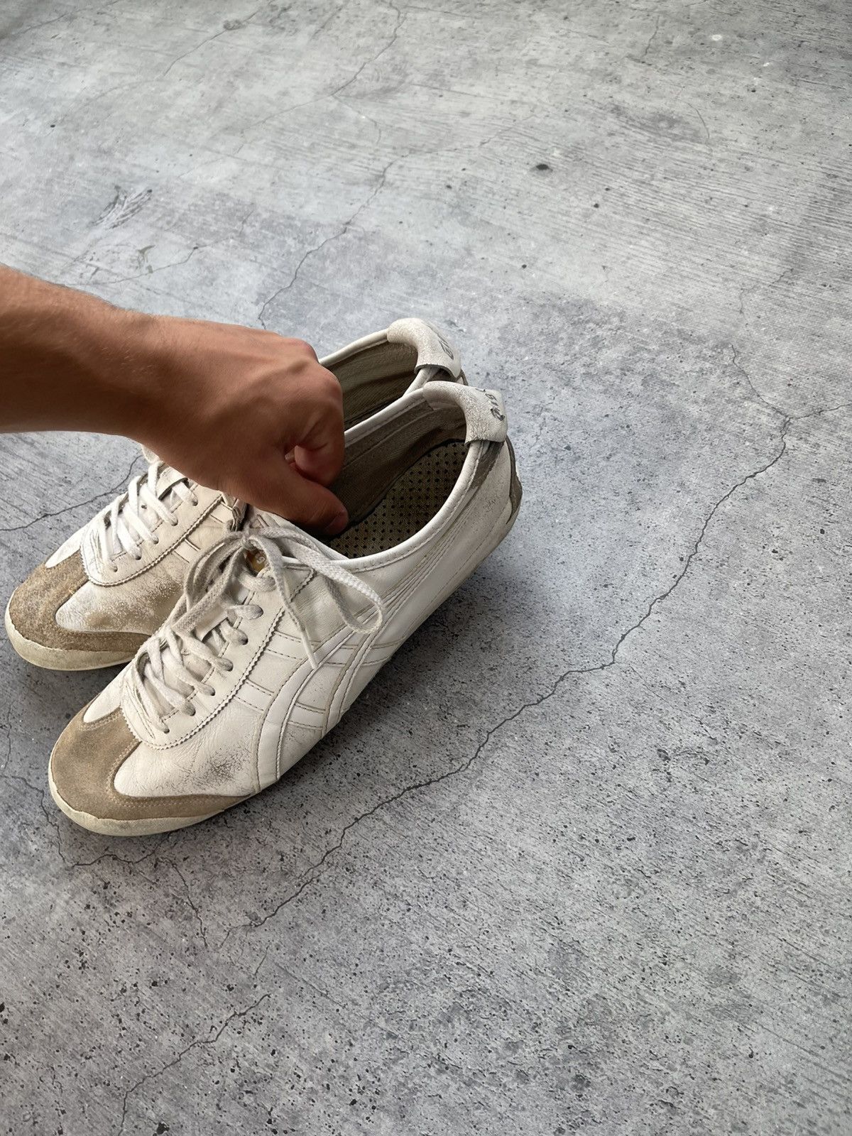 Asics Vintage Rare Distressed Asics Onitsuka Tiger Kill Bill 00s Size US 11.5 / EU 44-45 - 7 Thumbnail