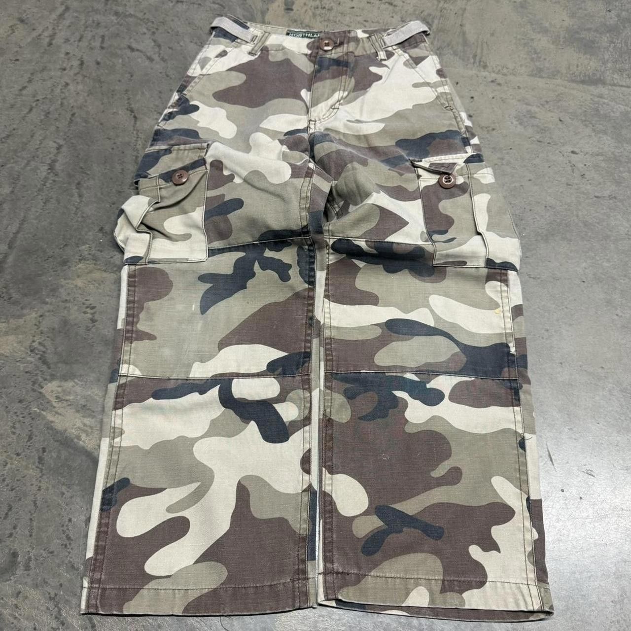 Vintage Vintage 90s Faded Military Sand Camo Cargo Pants Size 22" - 1 Thumbnail