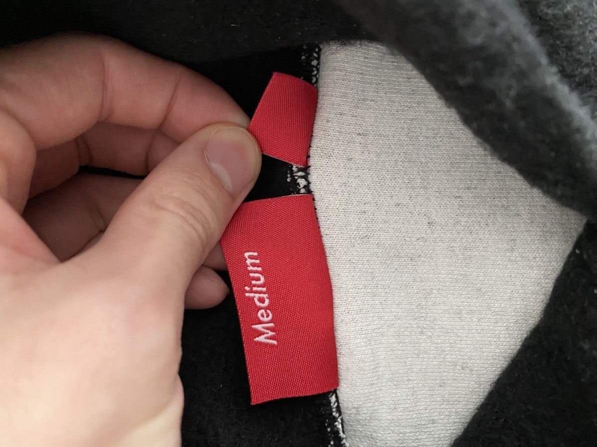 Supreme Inside Out Box logo Size US M / EU 48-50 / 2 - 4 Thumbnail