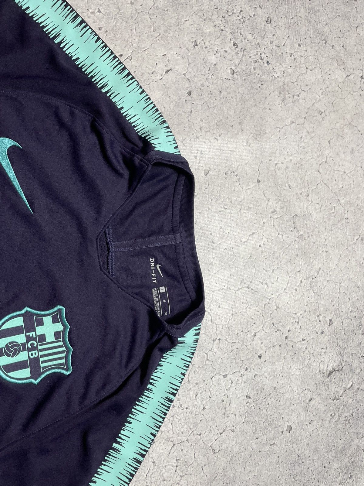 Nike Vintage Nike Barcelona Beko Training Football Jersey Y2K Size US S / EU 44-46 / 1 - 7 Thumbnail