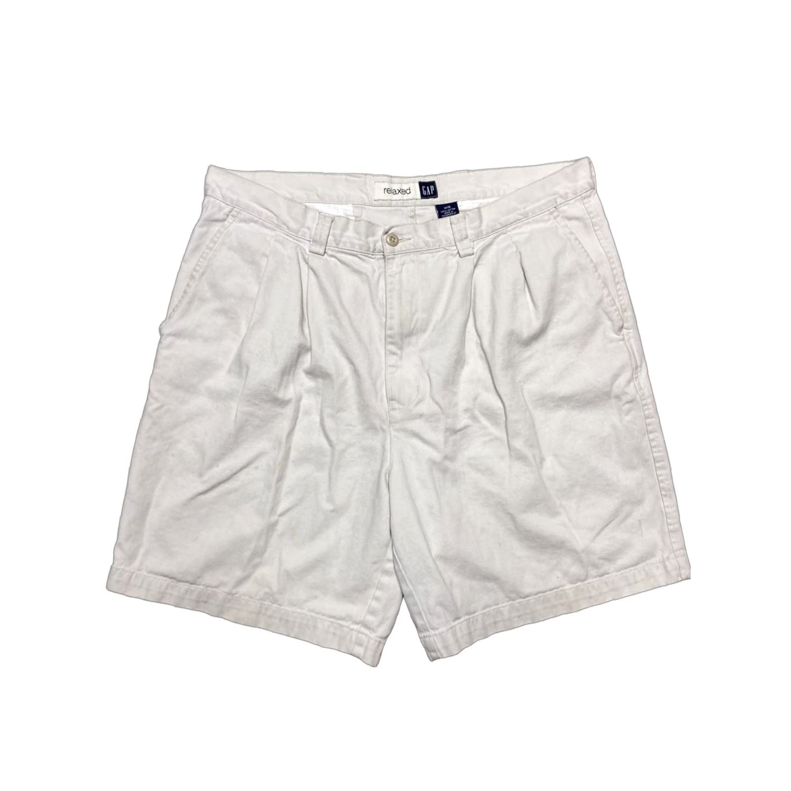 Gap VINTAGE Gap Shorts Chinos Adult 36 Khaki Tan Casual Preppy Flat Front Pockets Mens 36 Size US 36 / EU 52 - 1 Thumbnail
