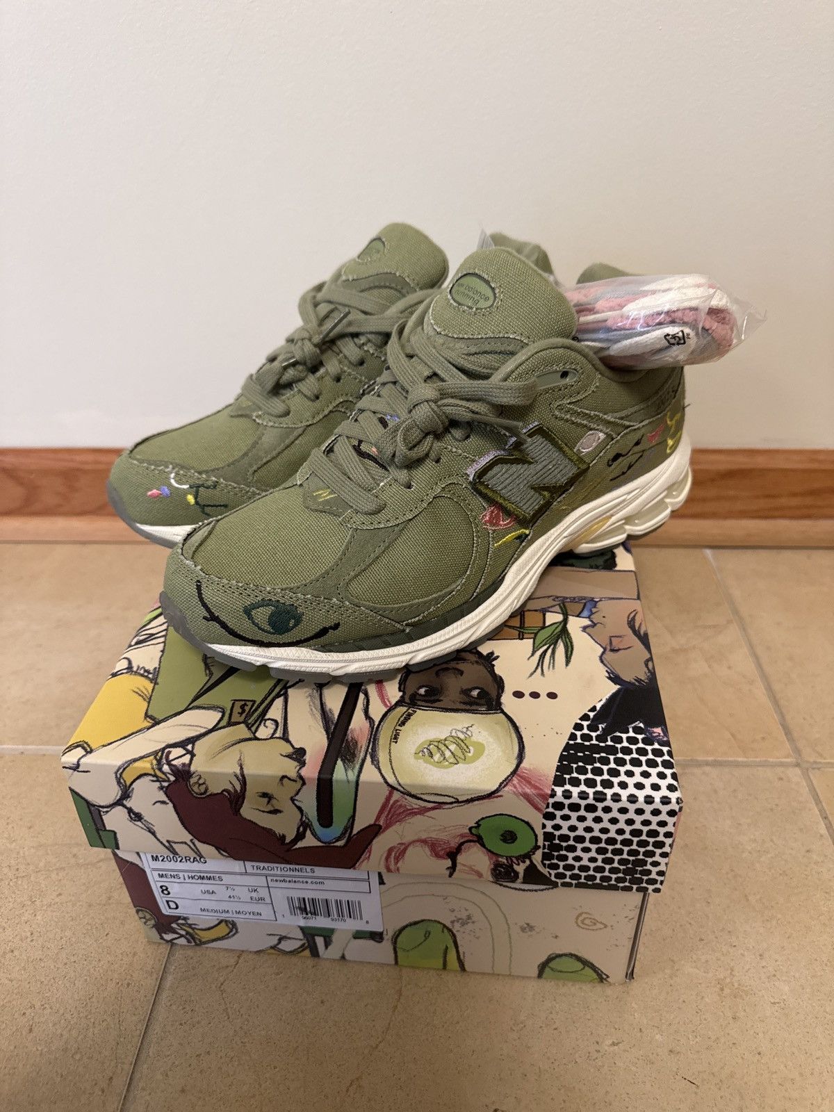 New Balance New Balance 2002R x Bryant Giles “What Now?” DS Size 8 Size US 8 / EU 41 - 7 Thumbnail