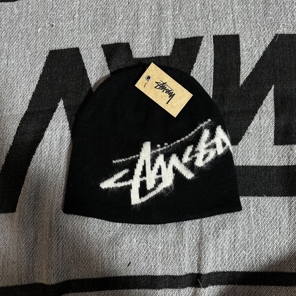 Stussy STUSSY BRUSHED SKULLCAP BEANIE HAT • BLACK Size ONE SIZE - 1 Thumbnail
