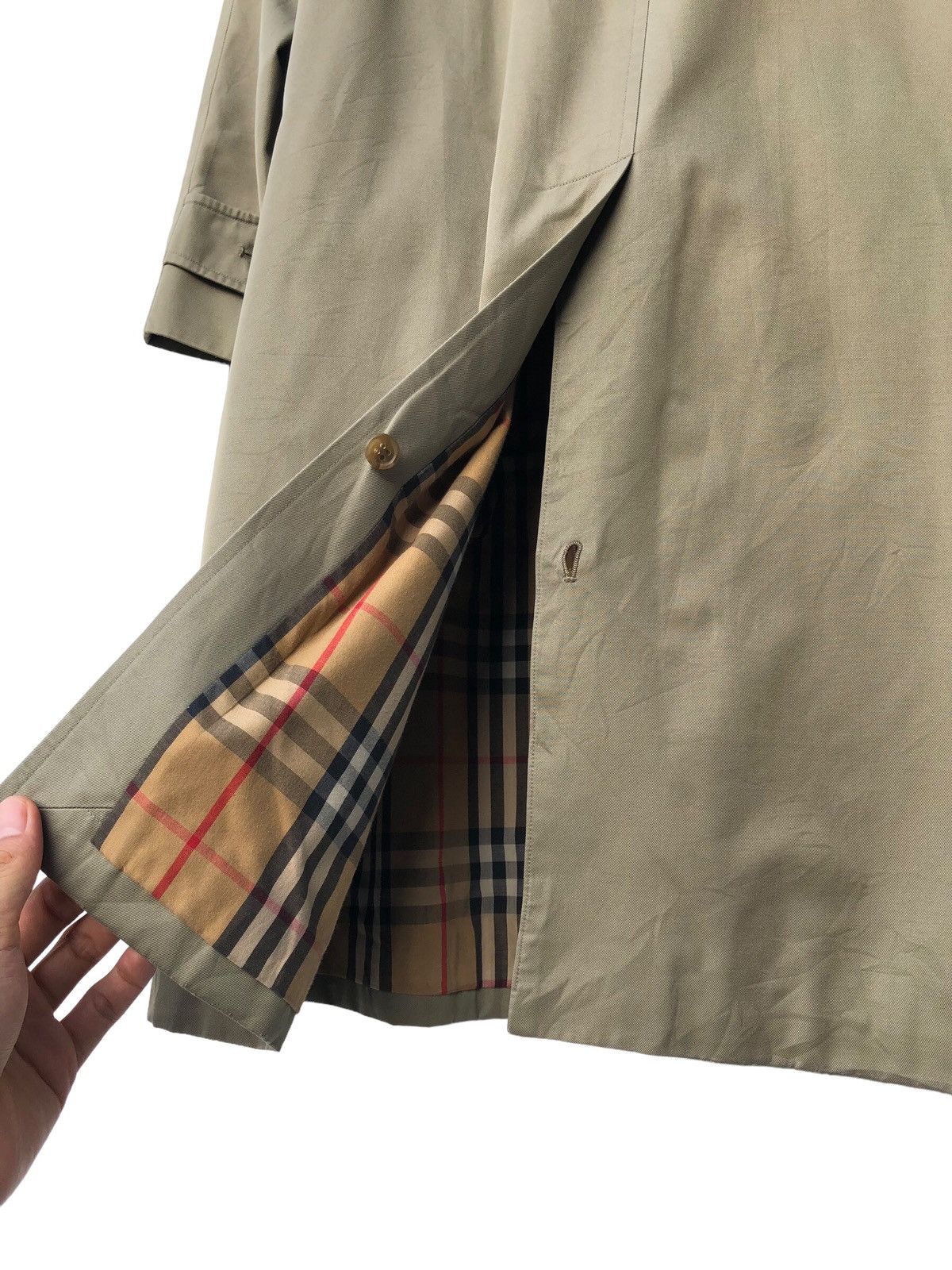 Burberry Vintage Burberry Trench Coat Size US L / EU 52-54 / 3 - 13 Thumbnail