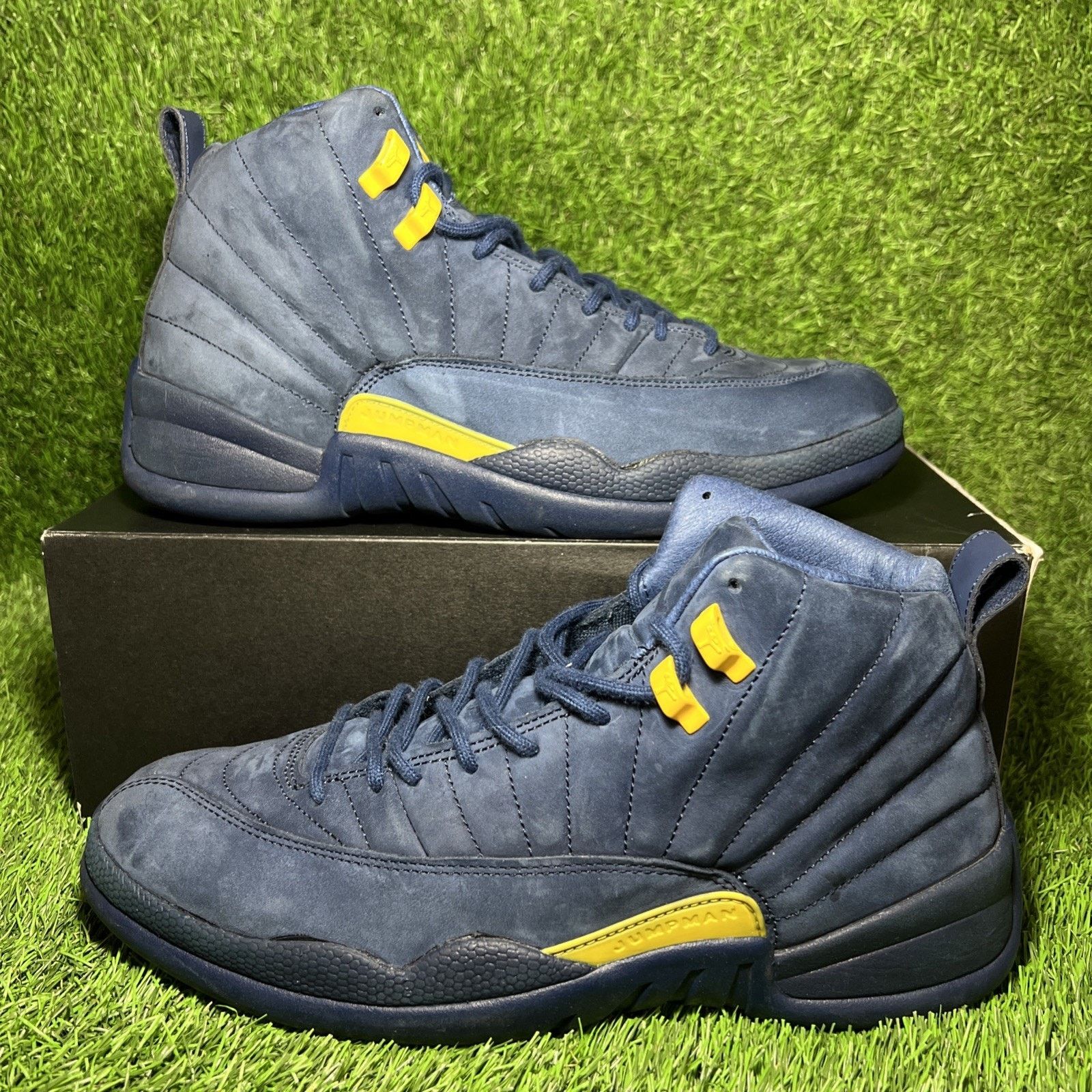 Nike Size 11.5 - Air Jordan 12 Retro Michigan Size US 11.5 / EU 44-45 - 1 Thumbnail