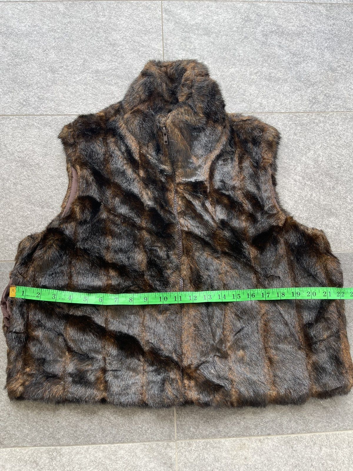 Japanese Brand × Vintage Vintage Atelier Faux Fur Vest Jacket Size L / US 10 / IT 46 - 13 Thumbnail